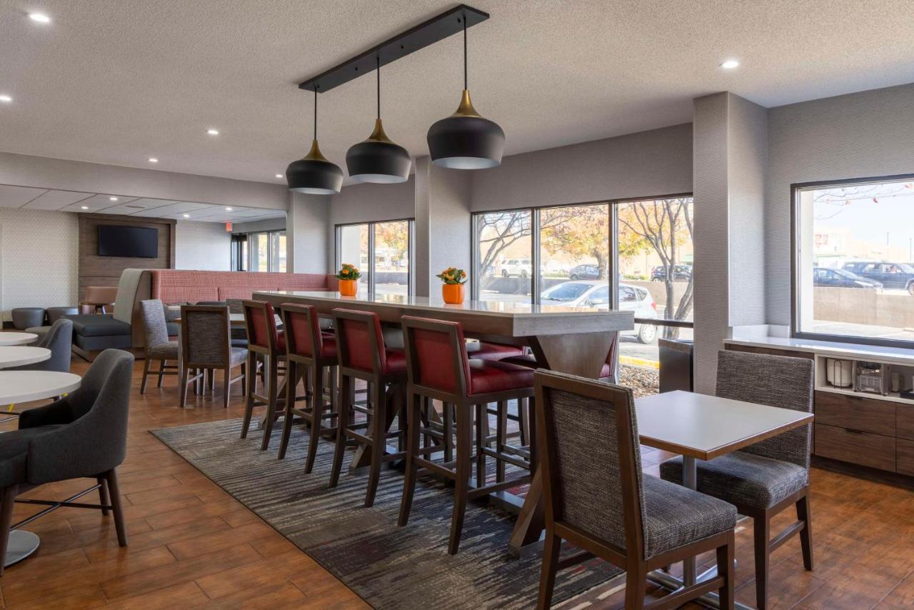 Hampton Inn Αθήνα Εξωτερικό φωτογραφία