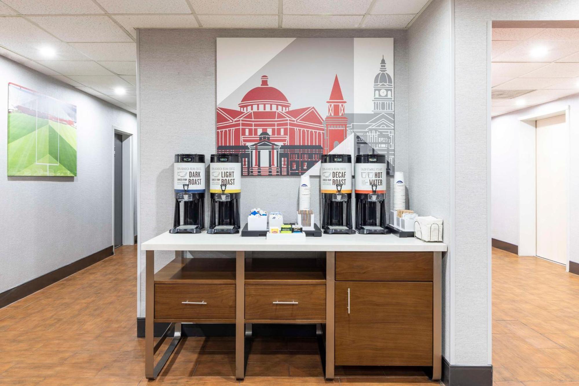 Hampton Inn Αθήνα Εξωτερικό φωτογραφία